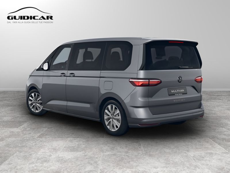 GuidiCar - VOLKSWAGEN INDUSTRIALI NUOVO Multivan 1 Multivan Life  2.0 TDI 110kW  ant. DSG Nuovo